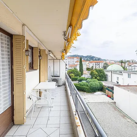 Apartment Le Bristol Avec Balcon Au Calme En Centre-ville *