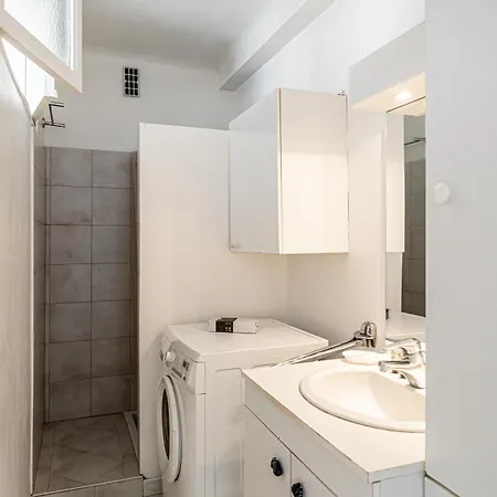 Apartamento Le Bristol Avec Balcon Au Calme En Centre-ville Cannes